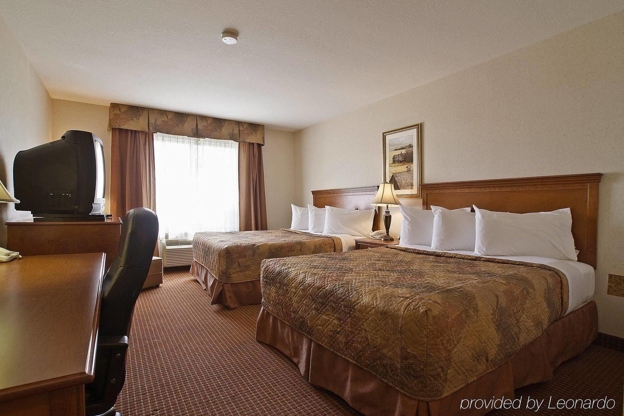 Stonebridge Hotel Довсон-Крік Номер фото